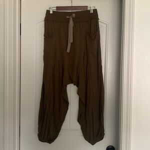 FP MOVEMENT harem joggers